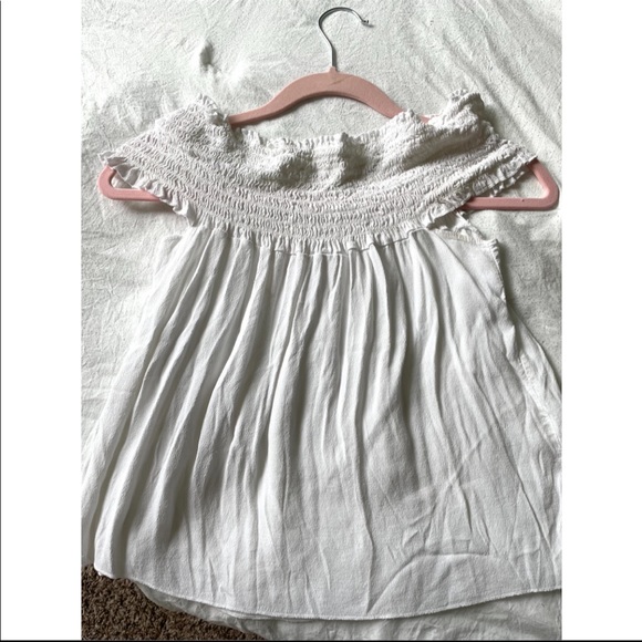 Brandy Melville white top - Picture 1 of 1